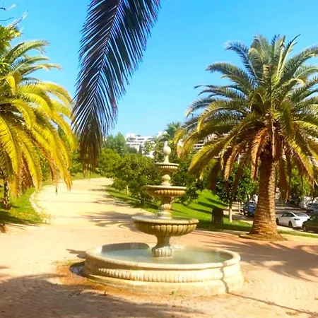 House, Short Walk To * Εστεπόνα