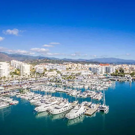 House, Short Walk To Διαμέρισμα Εστεπόνα